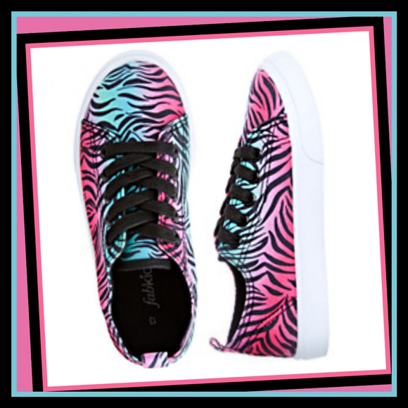 fabkids Other - FabKids Rainbow Zebra Pattern Pink Sneaker Size: 4